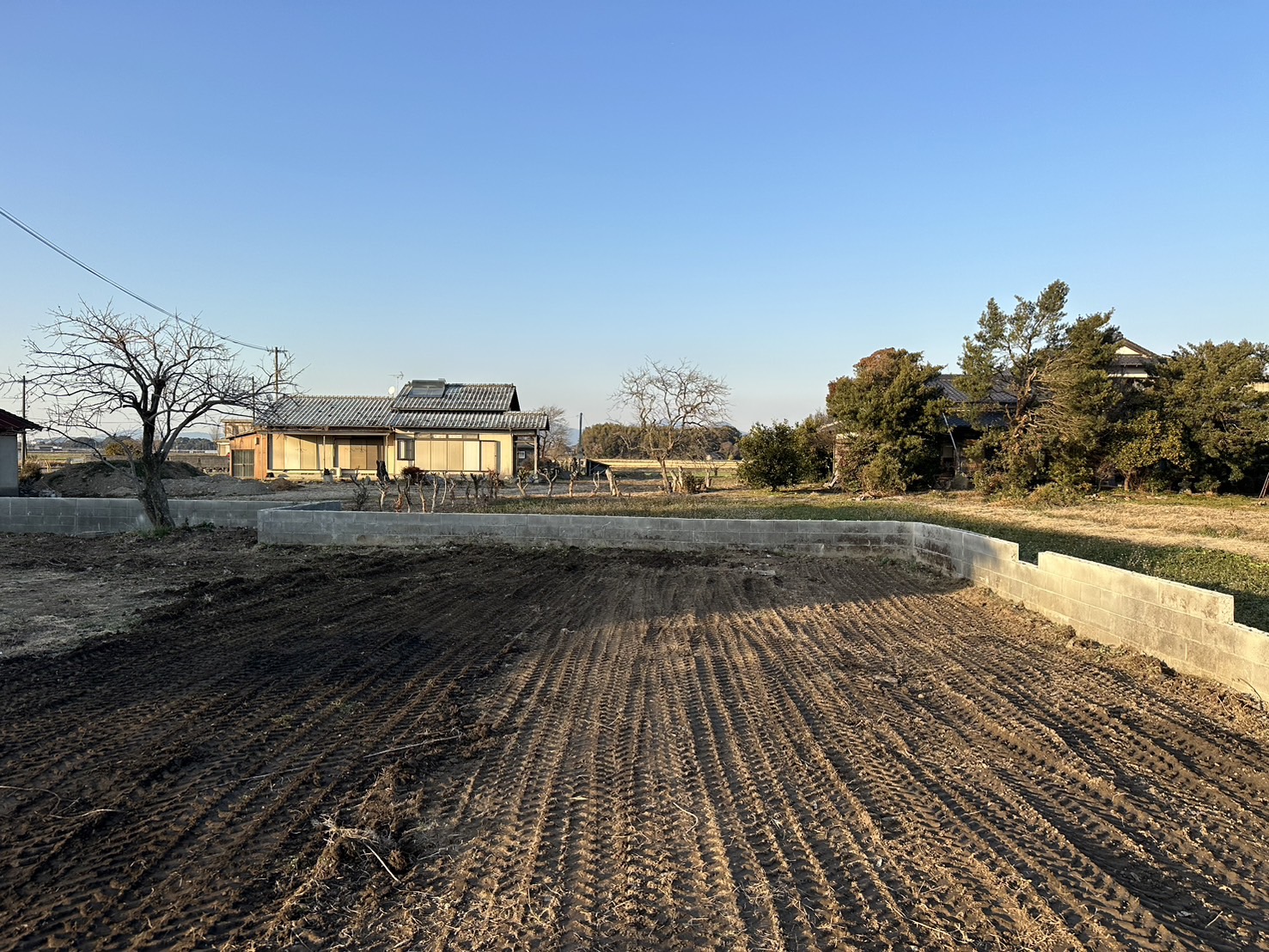 福岡県小郡市下岩田　外構解体工事